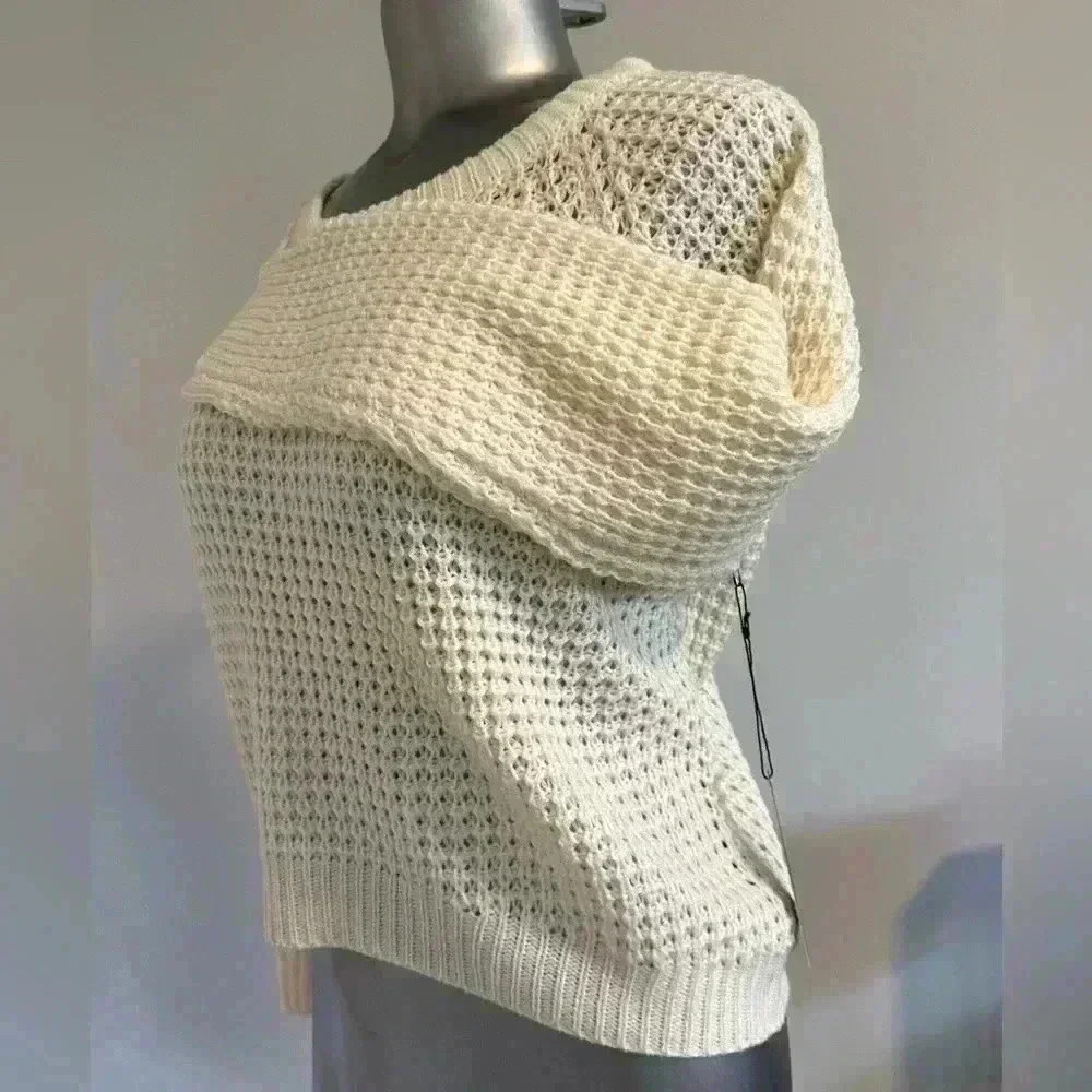 BCBGMaxAzria Cropped Sweater - Picture 7 of 16